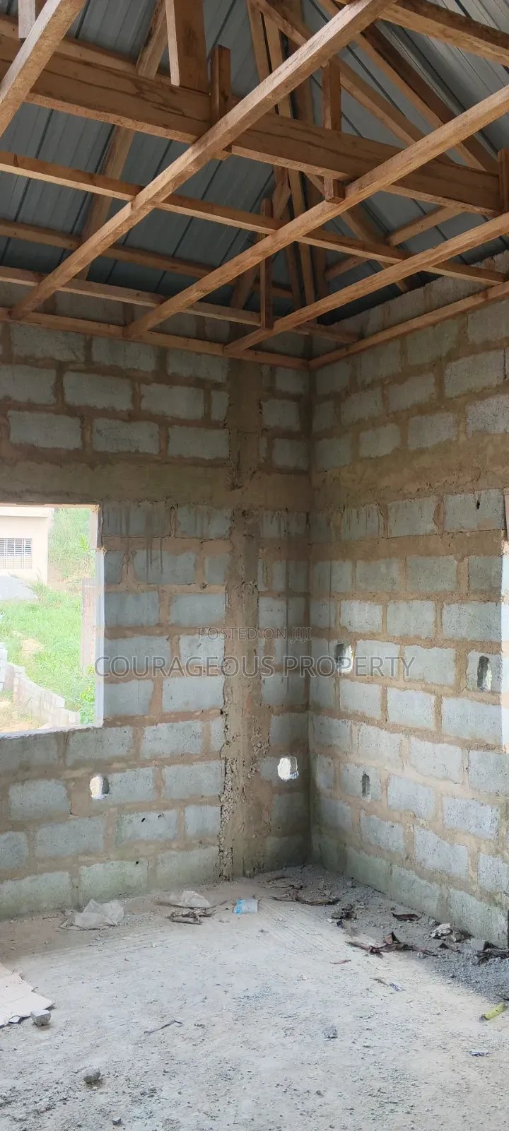 4bdrm House in Second Chance Area, Pokuase for sale