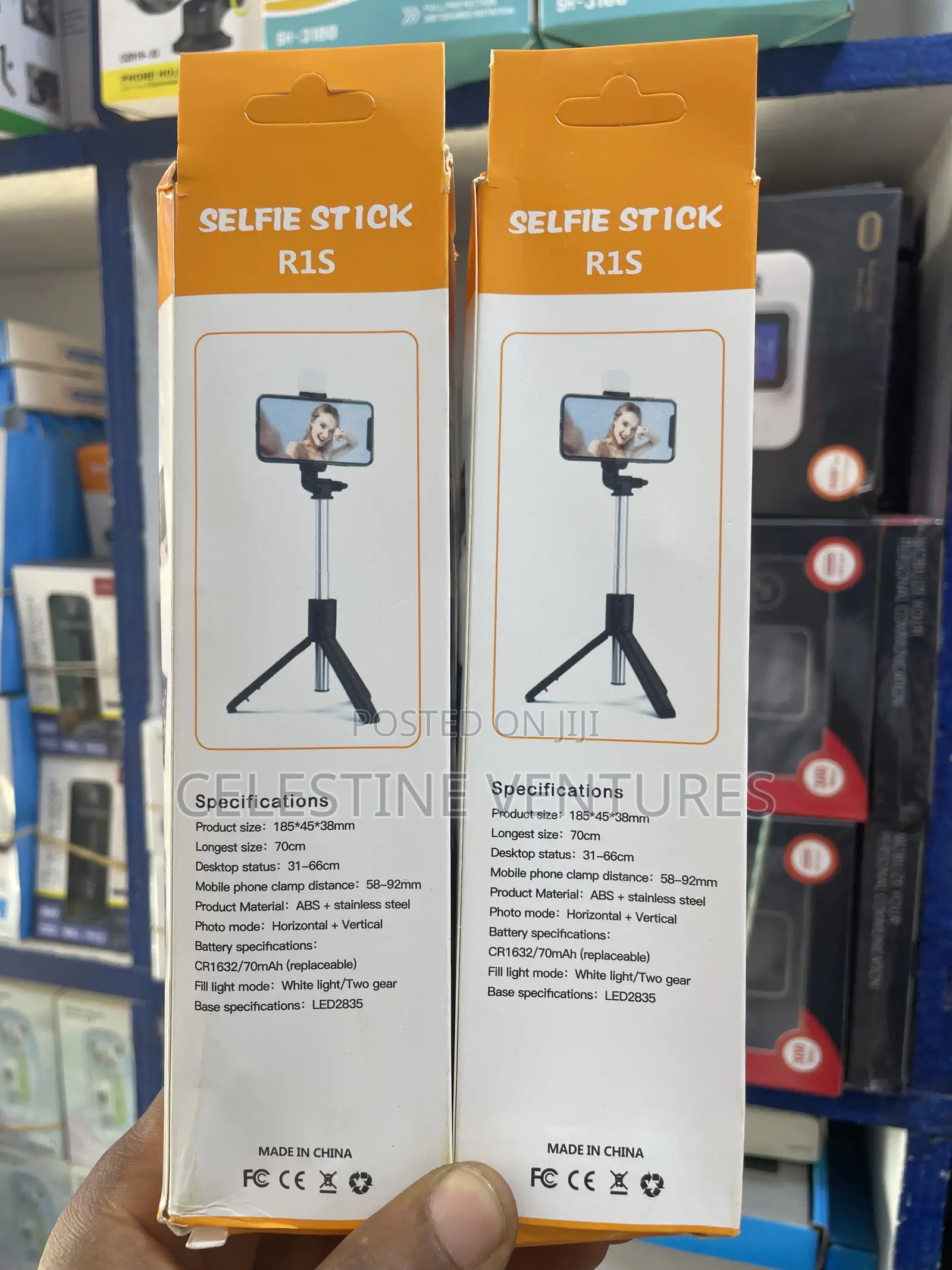 R1S Selfie Stick