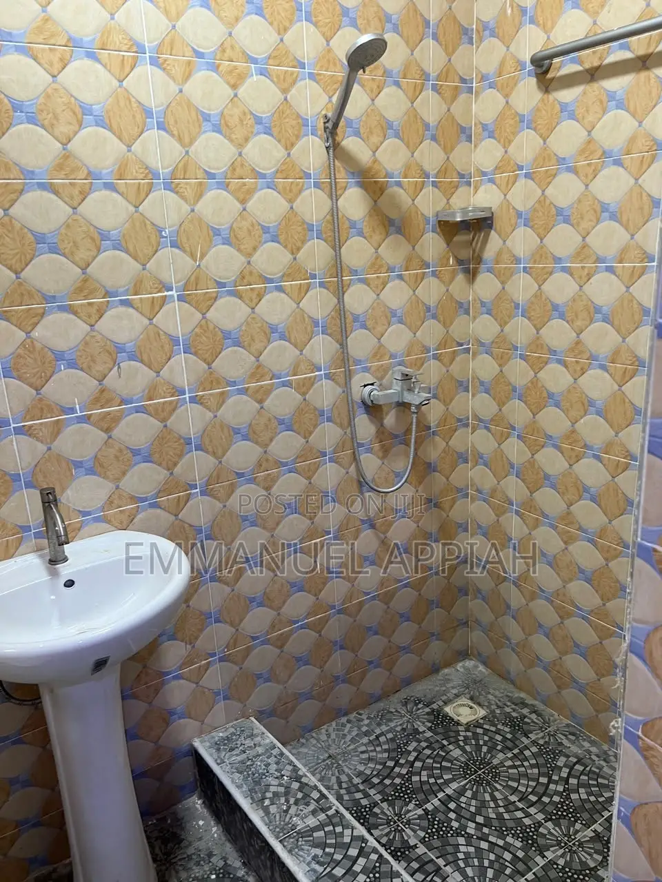 1bdrm Room & Parlour in Ablekuma Canada for rent
