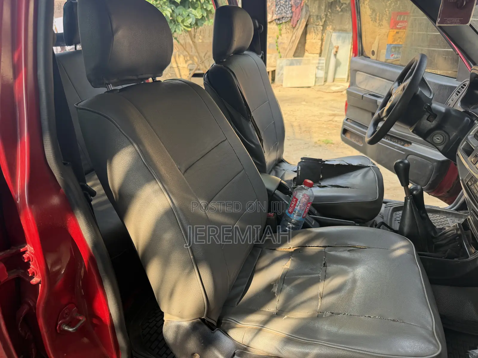 Nissan Navara 2009 Red