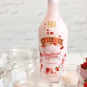 Baileys Strawberry Irish Cream Liqueur 700ml