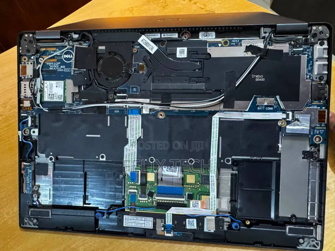 Laptop 8GB Intel Core i5 HDD+SSD 256GB