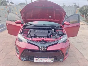 Toyota Corolla 2018 Red
