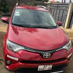 Toyota RAV4 2016 Red
