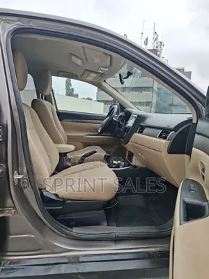 Mitsubishi Outlander 2017 Gray