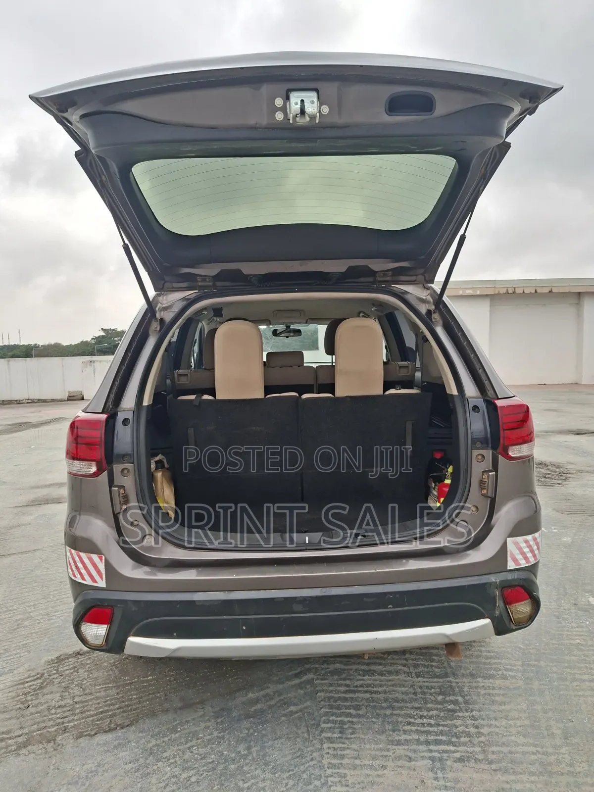 Mitsubishi Outlander 2017 Gray