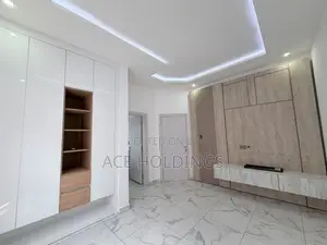 4bdrm Mansion in Nanakrom, School Junction for sale