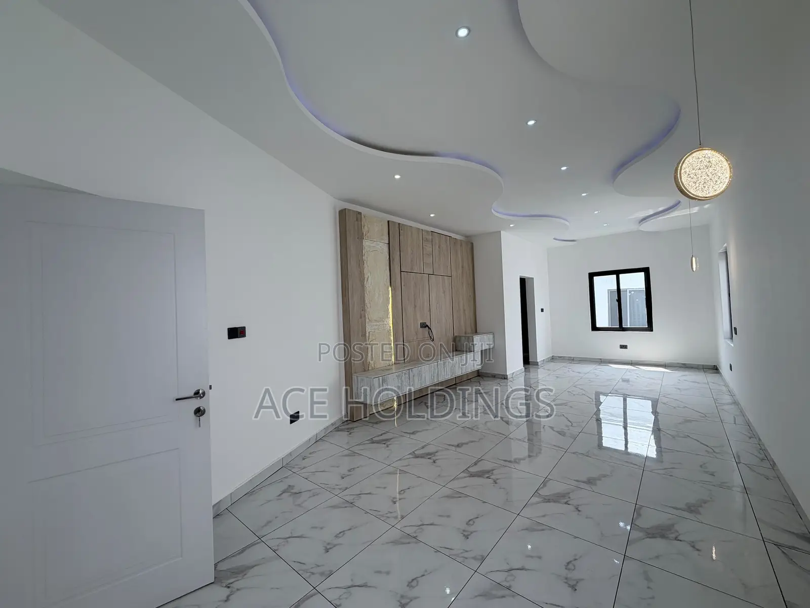 4bdrm Mansion in Nanakrom, School Junction for sale