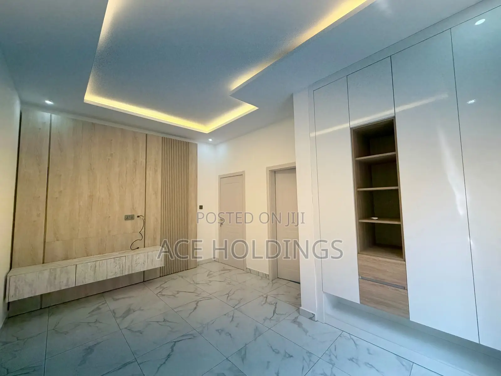 4bdrm Mansion in Nanakrom, School Junction for sale