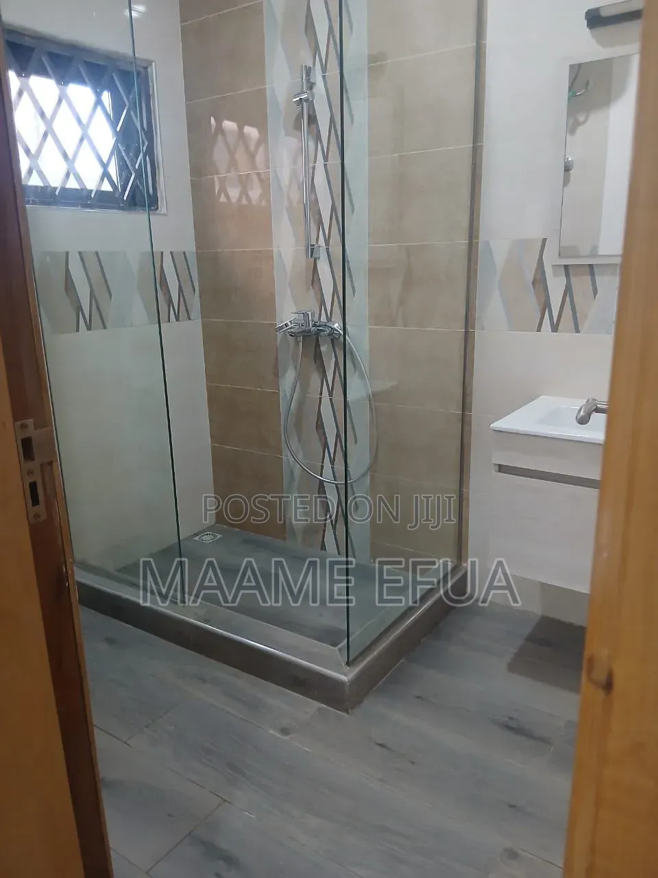 4bdrm House in Eaat Legon Hills, Accra Metropolitan for rent