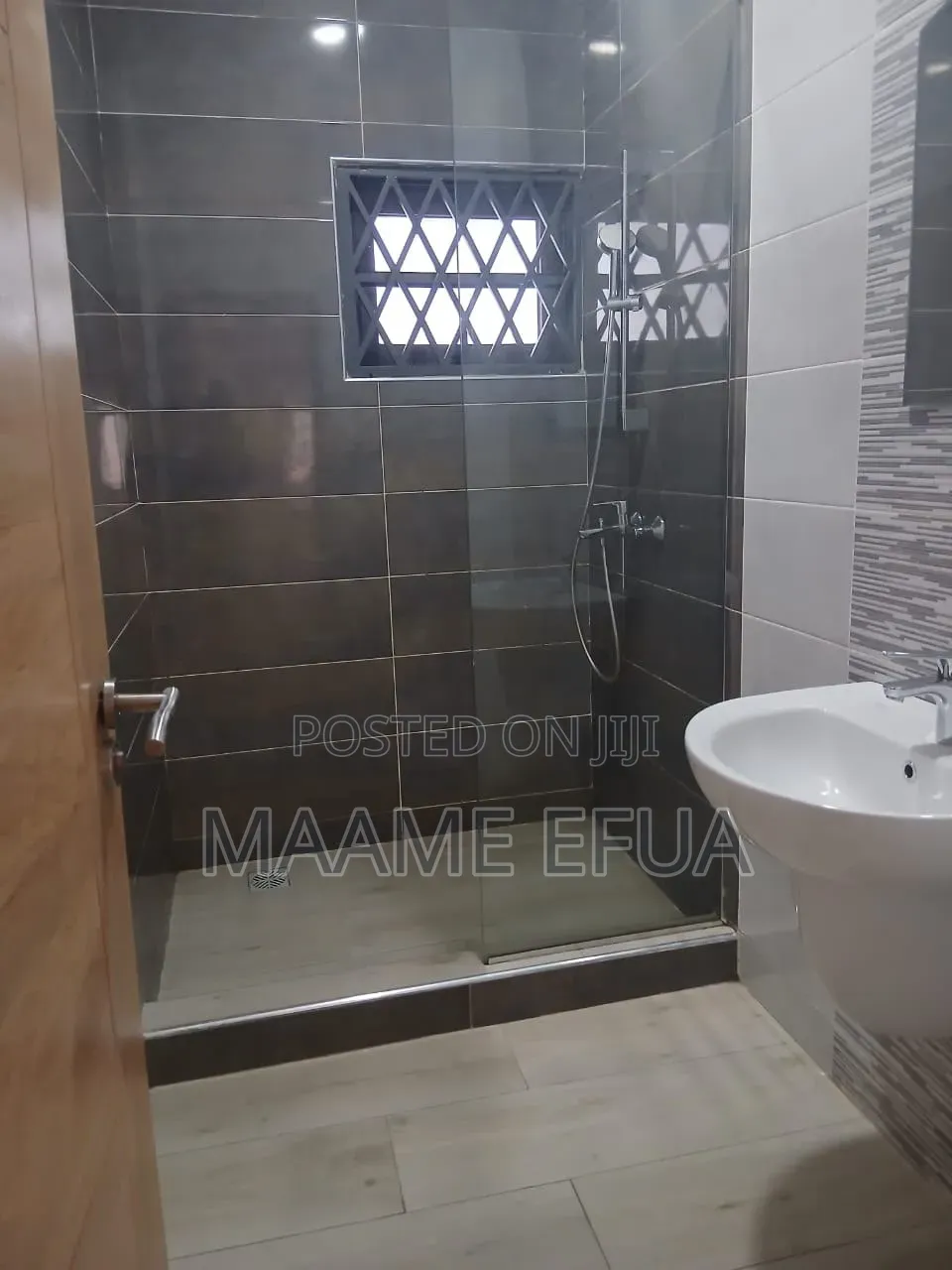 4bdrm House in Eaat Legon Hills, Accra Metropolitan for rent