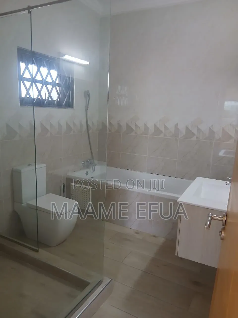 4bdrm House in Eaat Legon Hills, Accra Metropolitan for rent