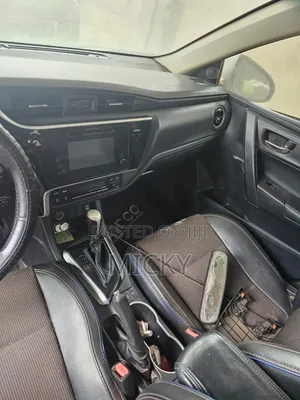 Toyota Corolla 2017 Gray