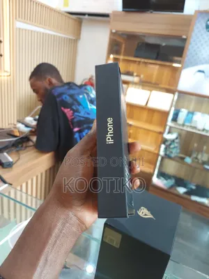 New Apple iPhone 13 Pro Max 128 GB Gold