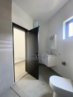 2bdrm Apartment in Cantonments, US Embassy Area for rent