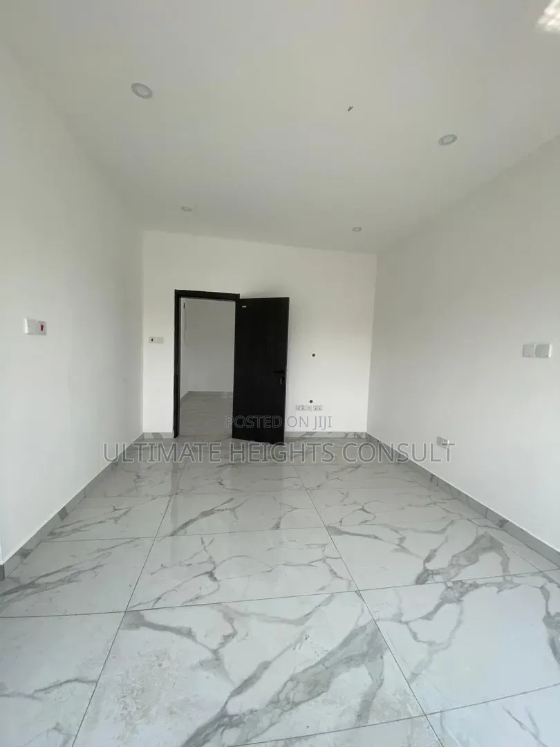 2bdrm Apartment in Cantonments, US Embassy Area for rent