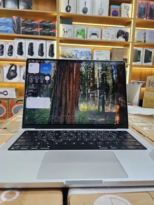 Laptop Apple MacBook Pro 2023 M2 16GB Apple M2 SSD 1T