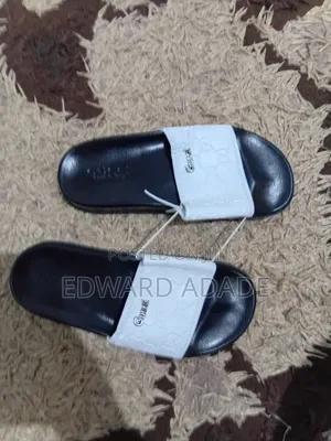 Gucci Fashionable Slide Sandals