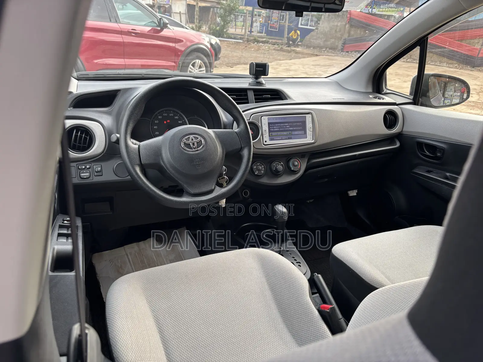 Toyota Vitz 1.3 AWD 3dr 2013 Blue