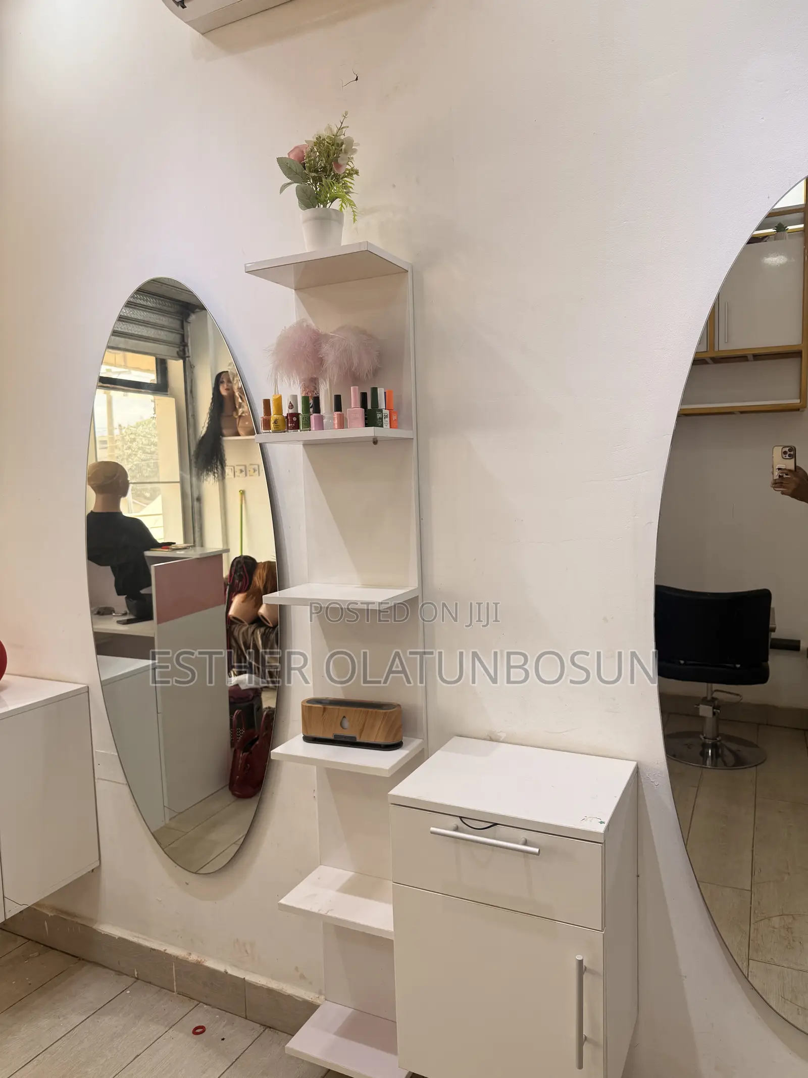 2 Salon Mirror With 2Side Drawers N Shelves Full Set