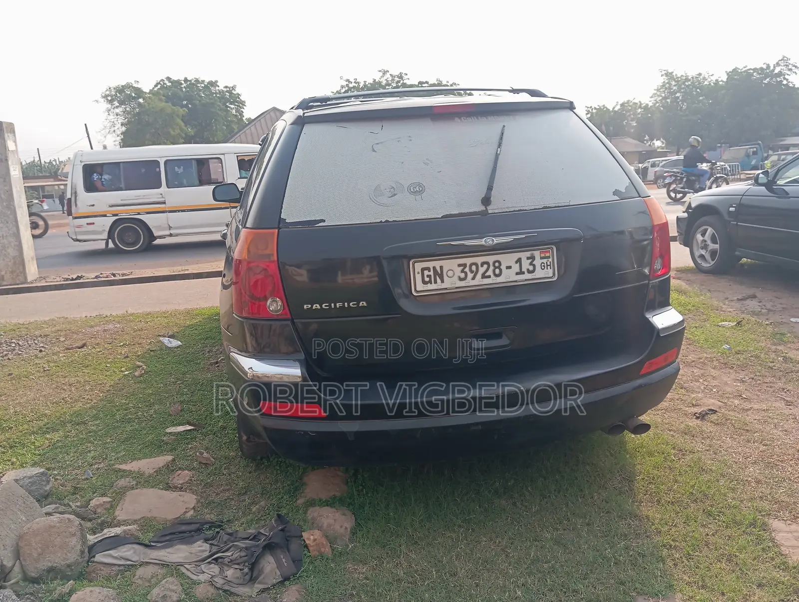 Chrysler Pacifica 2004 Black