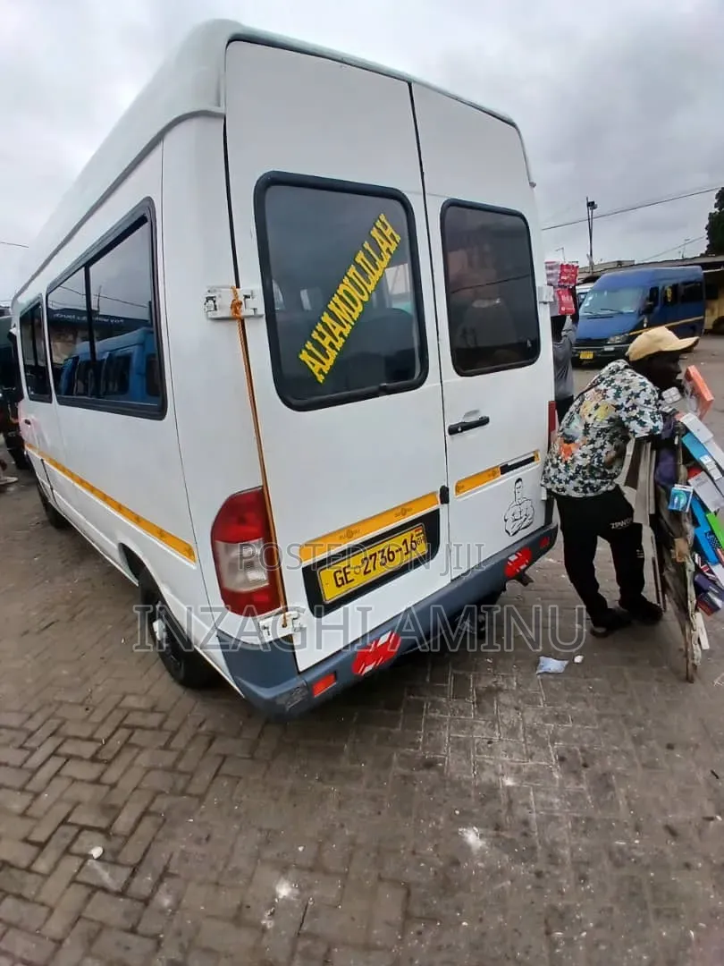 Mercedes-Benz Sprinter 2009 White