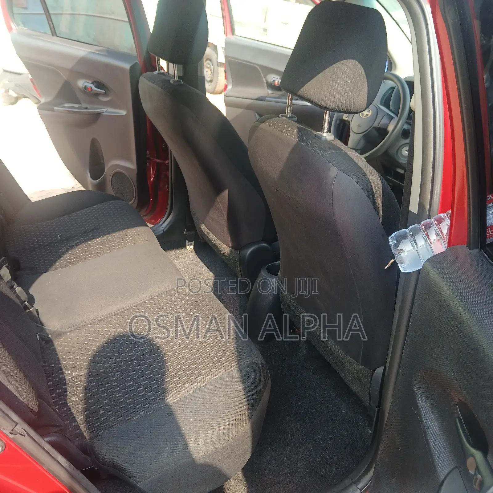 Scion xD 2013