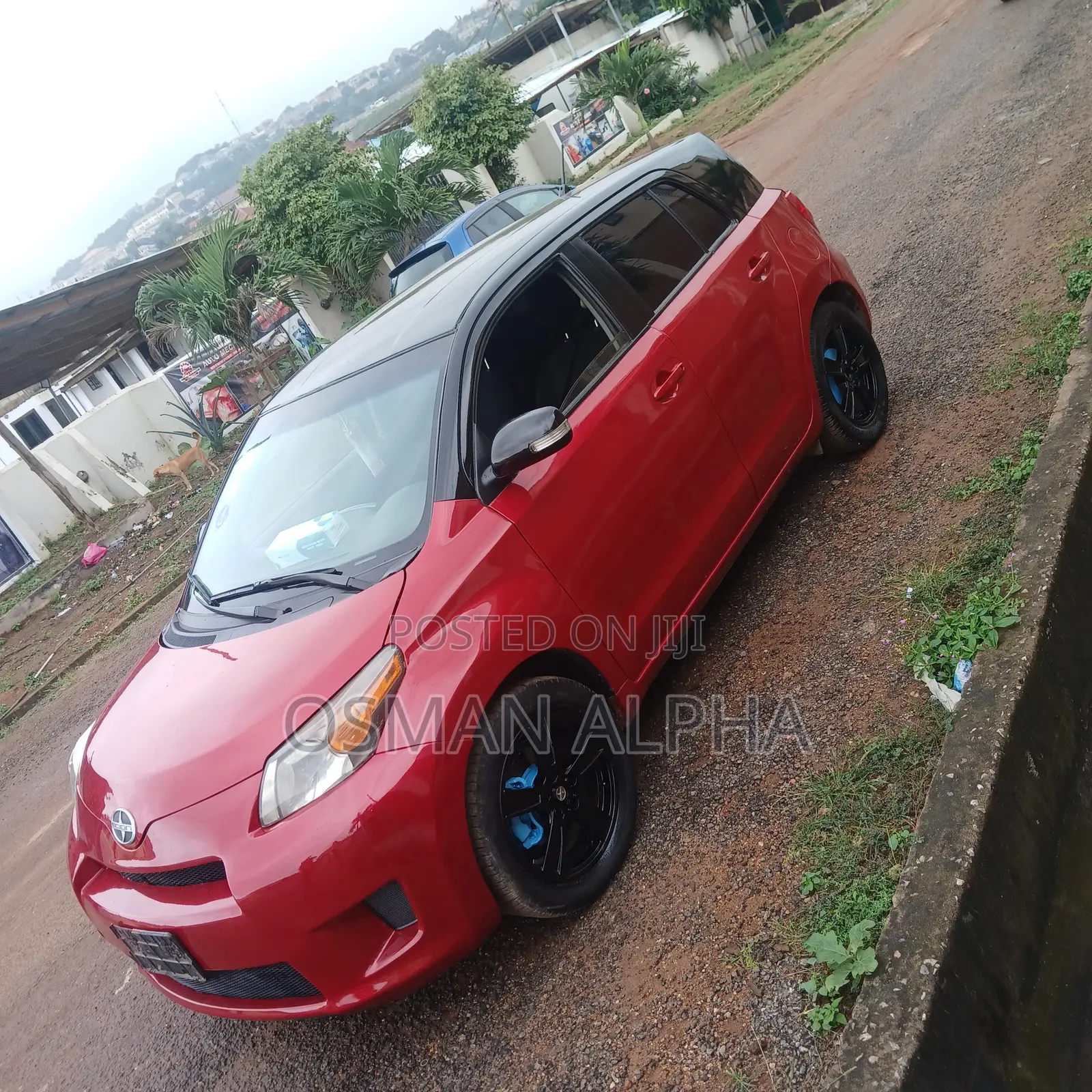 Scion xD 2013