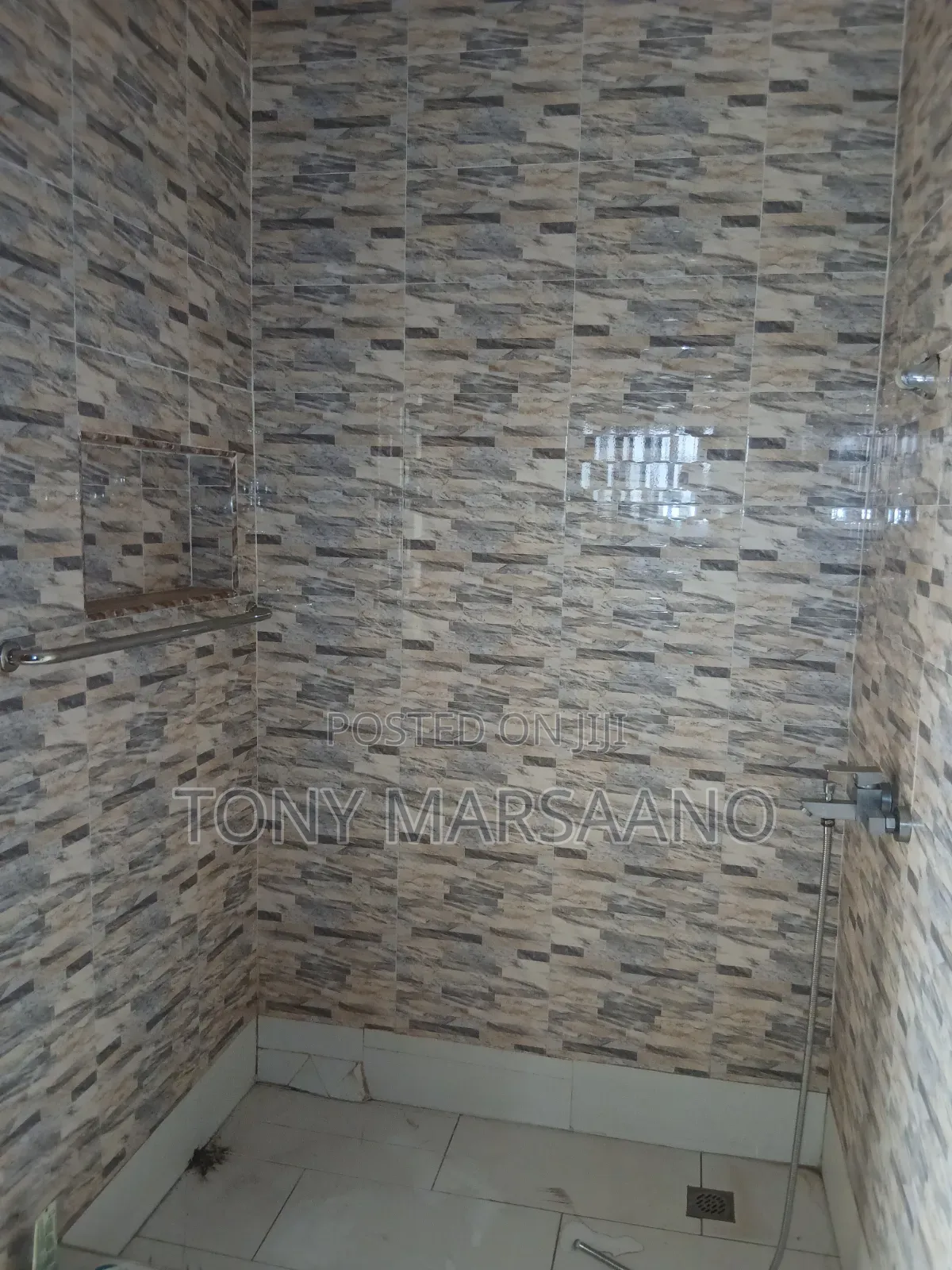 2bdrm Apartment in Haatso, Papao for rent