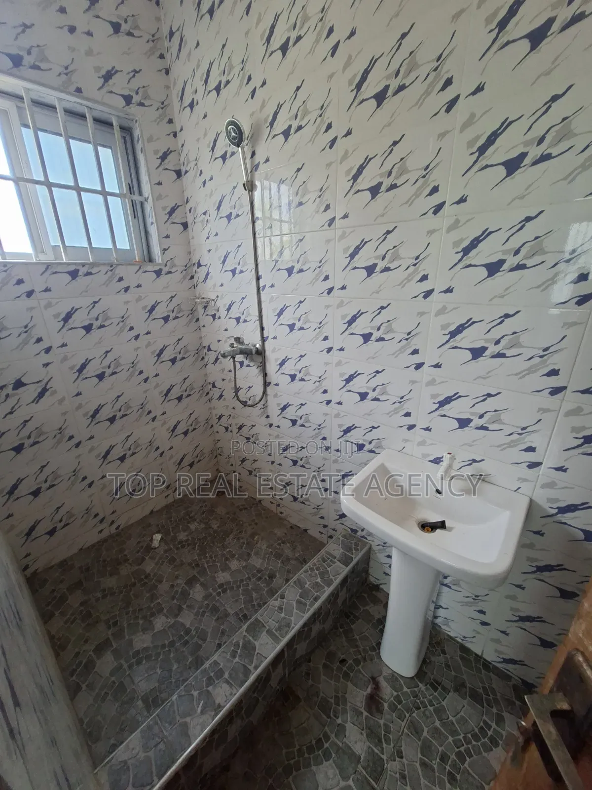 3bdrm Apartment in Atomic Down, Ga East Municipal for rent