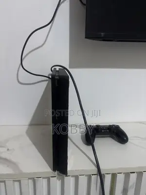 PlayStation 4