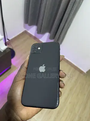 Apple iPhone 11 64 GB Black