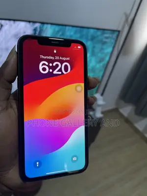 Apple iPhone 11 64 GB Black
