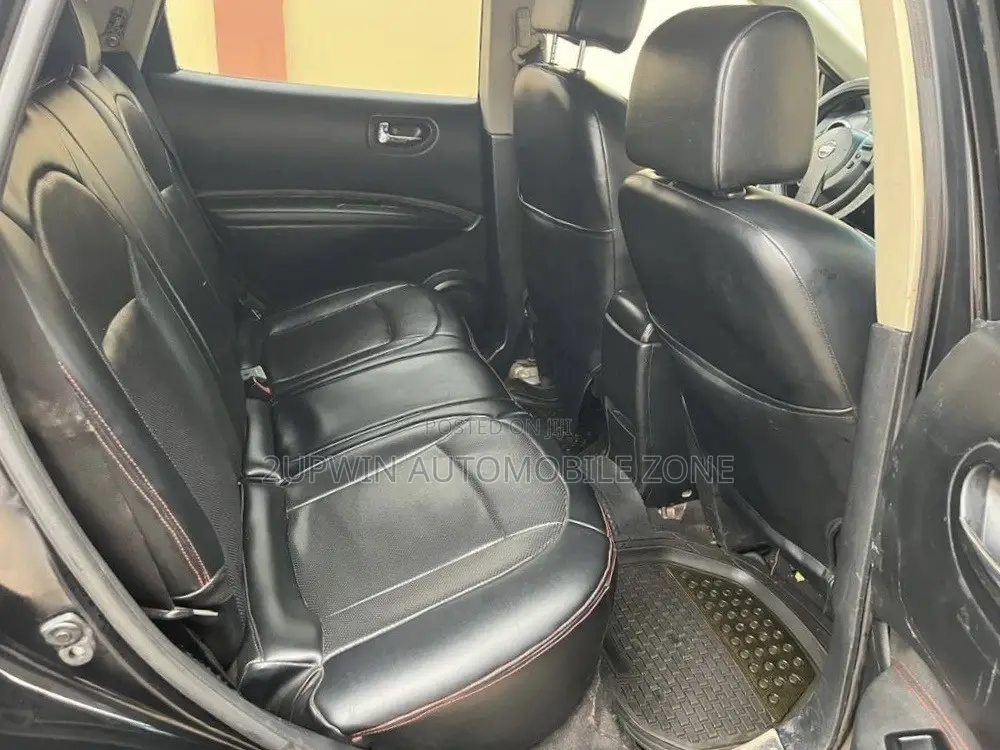 Nissan Rogue 2010 Black
