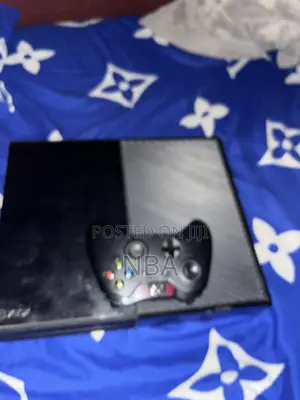 Xbox One With One Controller No Games