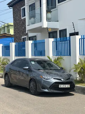 Toyota Corolla LE 4dr Sedan (1.8L 4cyl CVT) 2017 Gray