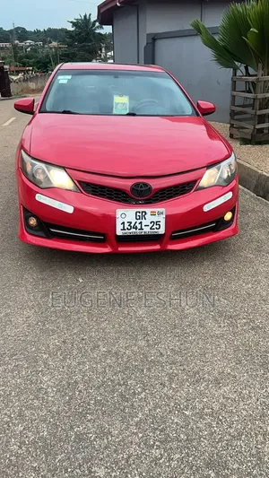 Toyota Camry 2013 Red