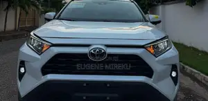 Toyota RAV4 2025 White
