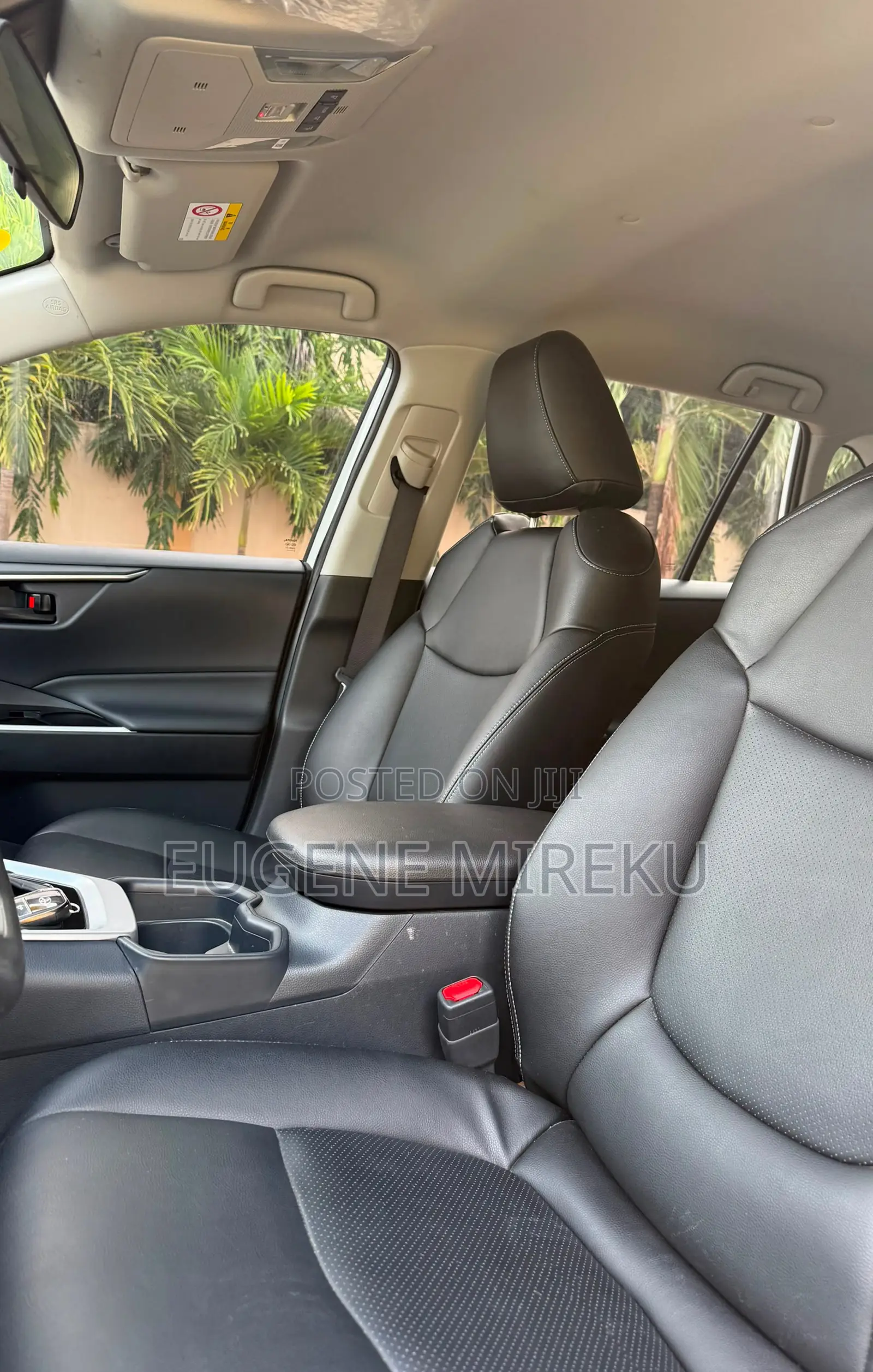 Toyota RAV4 2025 White