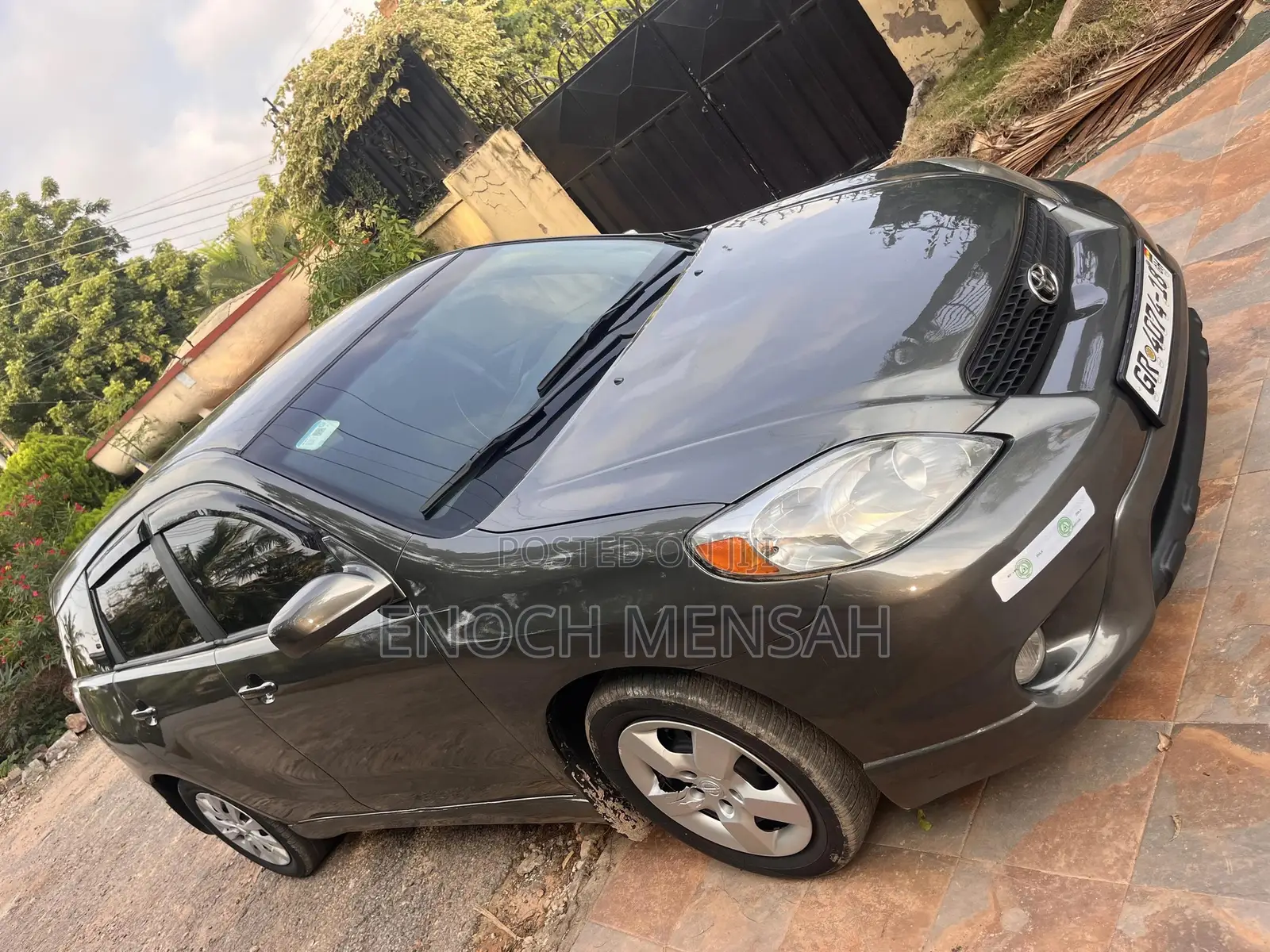 Toyota Matrix Hatchback FWD (1.8L 4cyl 5M) 2008 Gray