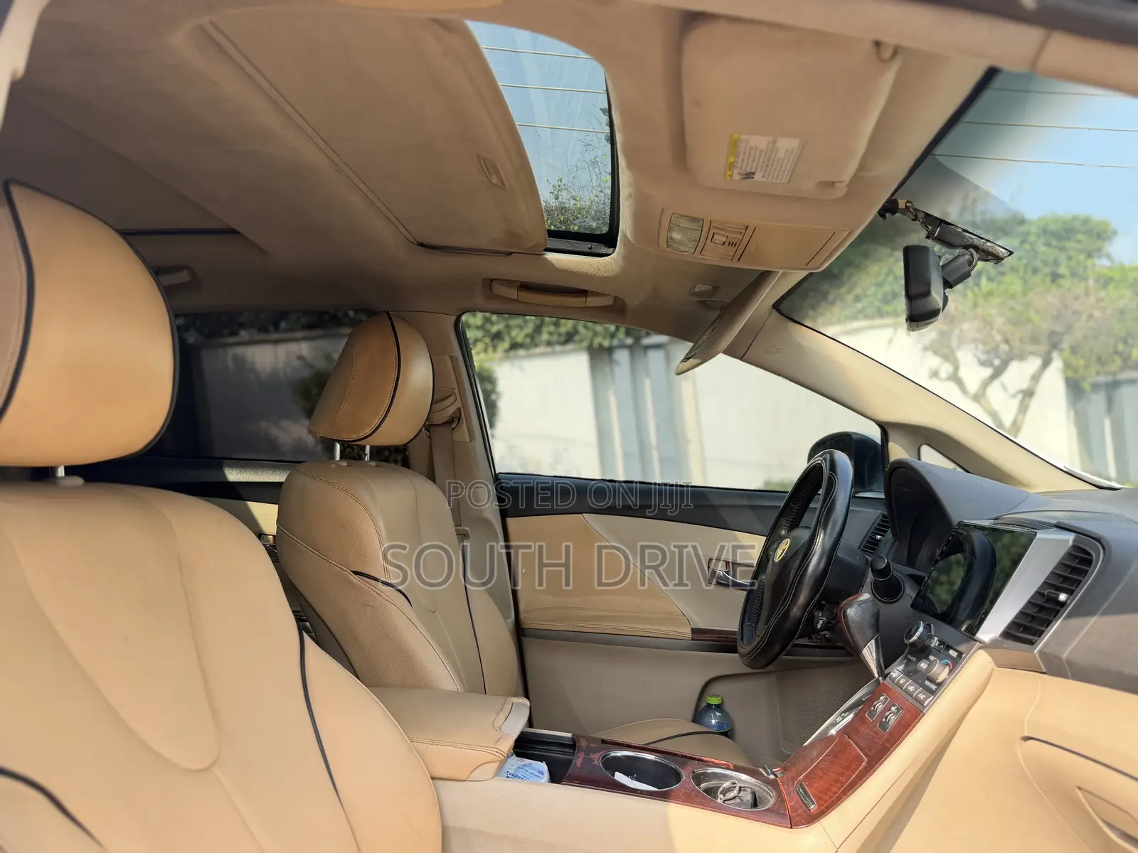 Toyota Venza AWD 2010 White