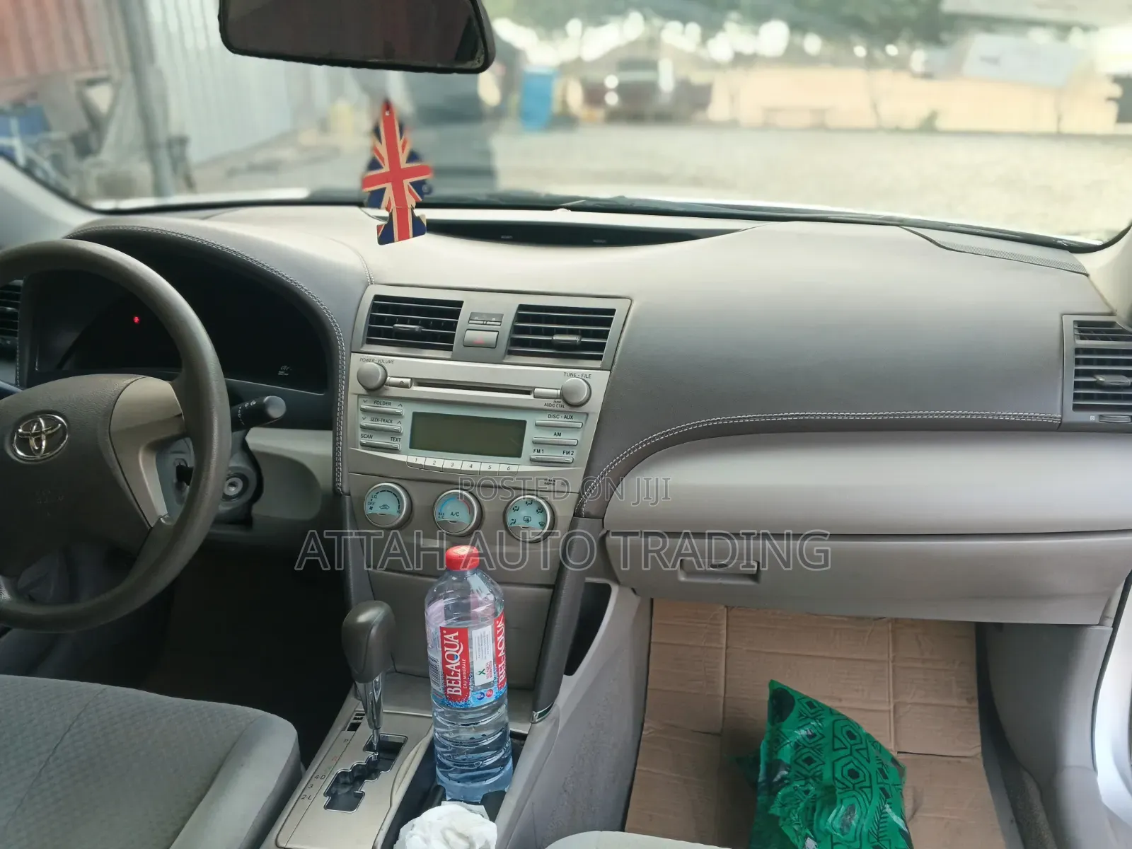 Toyota Camry 2010 Silver
