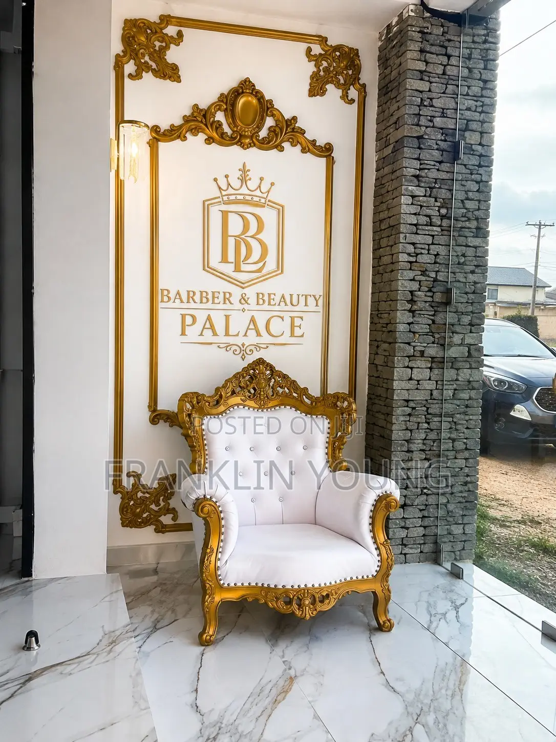 Professional Barber Wanted