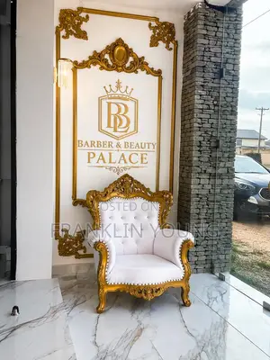 Professional Barber Wanted