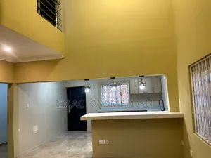 3bdrm Apartment in Dome Paraku Estate for rent