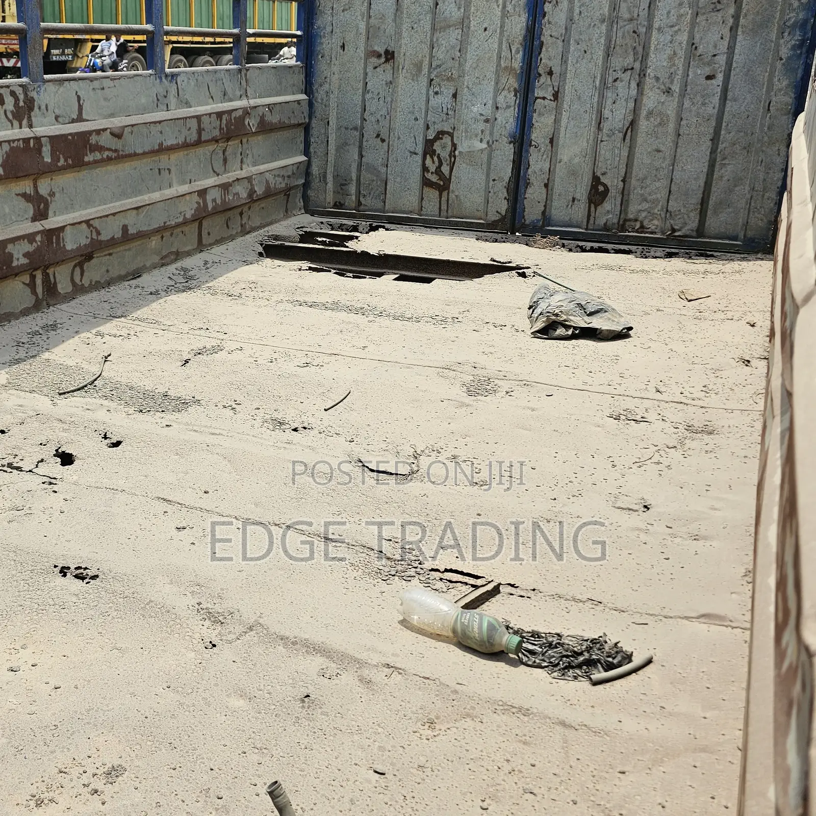 20 Feet Truck Bucket