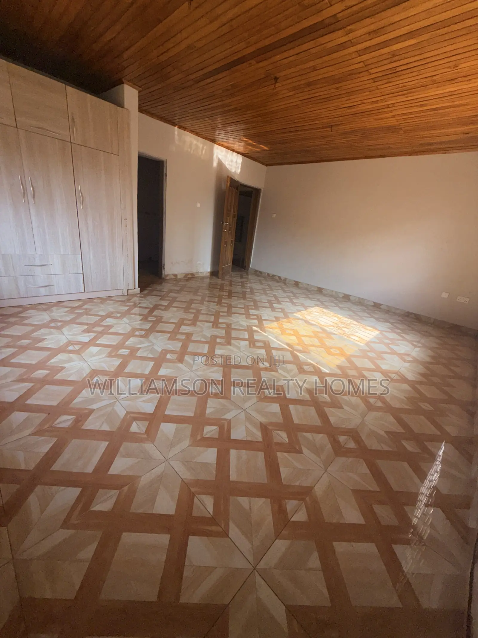 4bdrm House in Hfc Estate Area, Spintex for rent