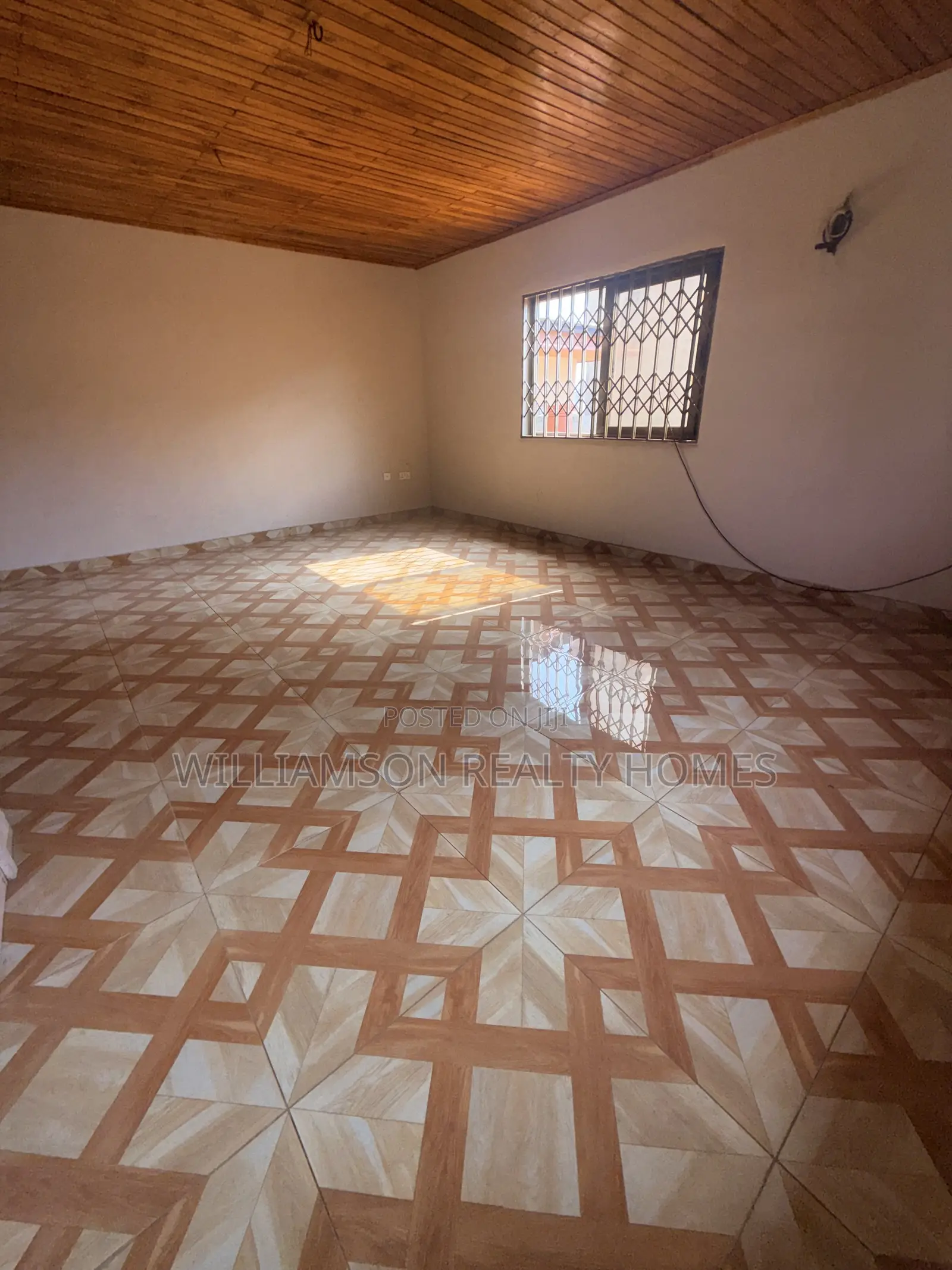 4bdrm House in Hfc Estate Area, Spintex for rent