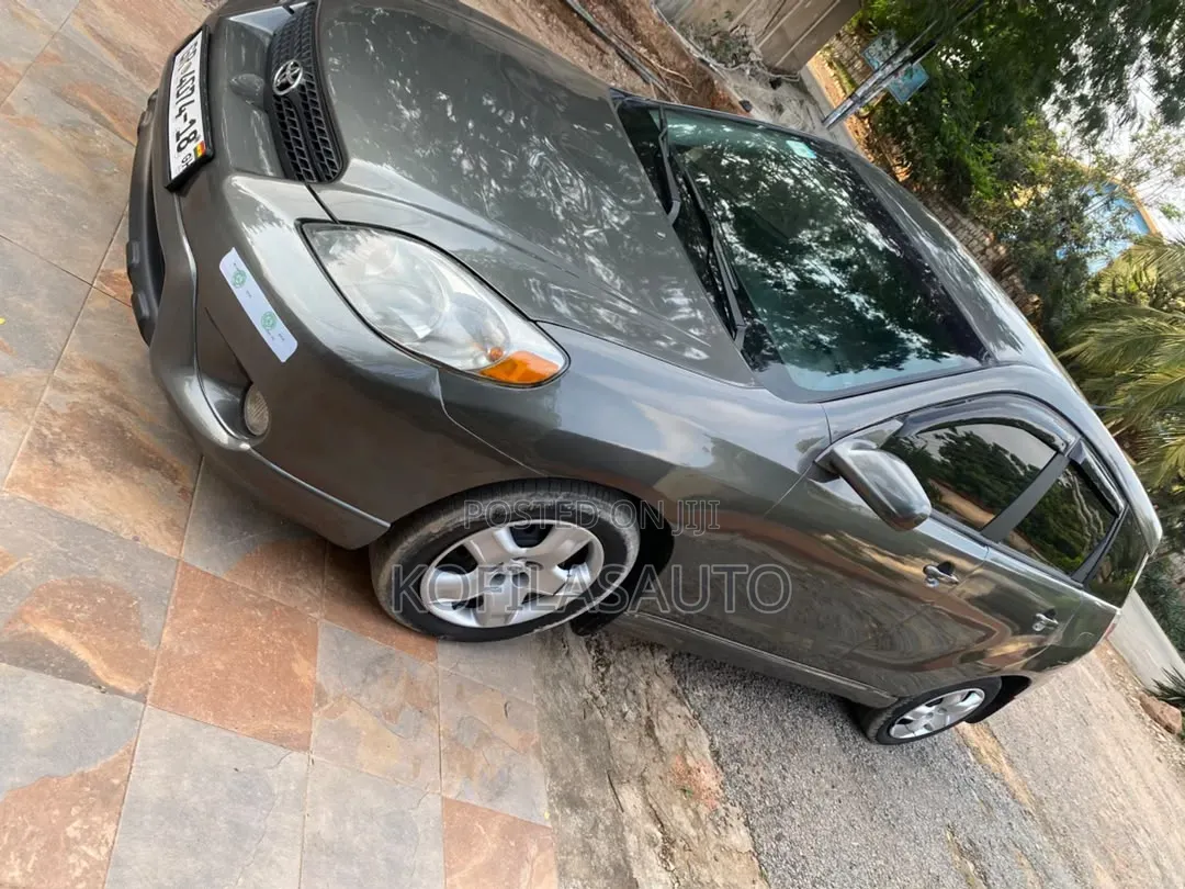 Toyota Matrix 2008 Gray