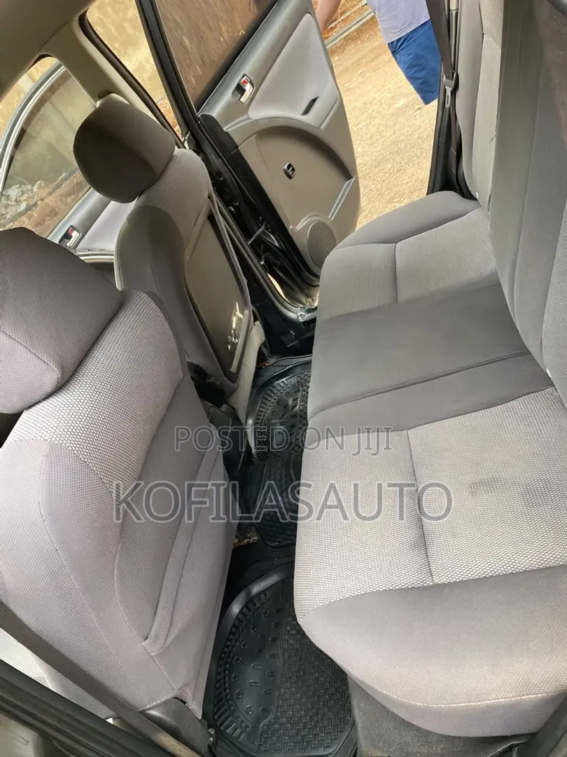 Toyota Matrix 2008 Gray